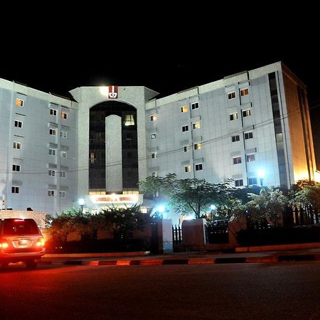 Chelsea Hotel Abuja Exterior foto