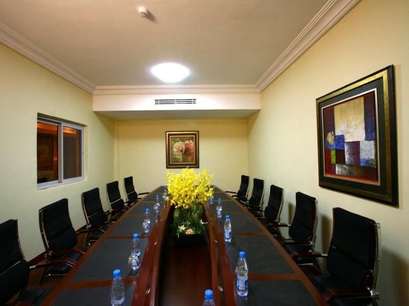 Chelsea Hotel Abuja Exterior foto