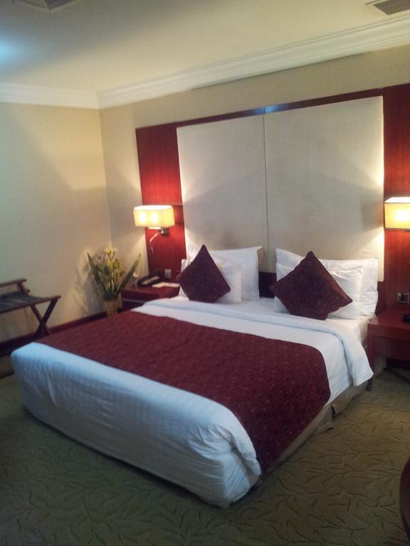 Chelsea Hotel Abuja Quarto foto