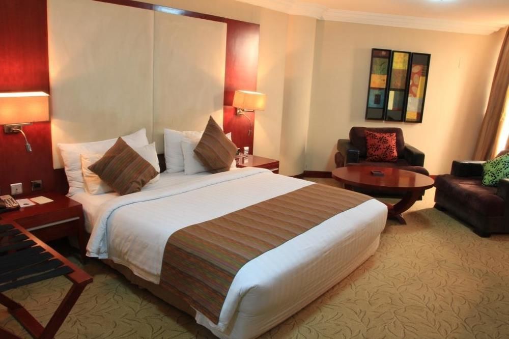 Chelsea Hotel Abuja Exterior foto
