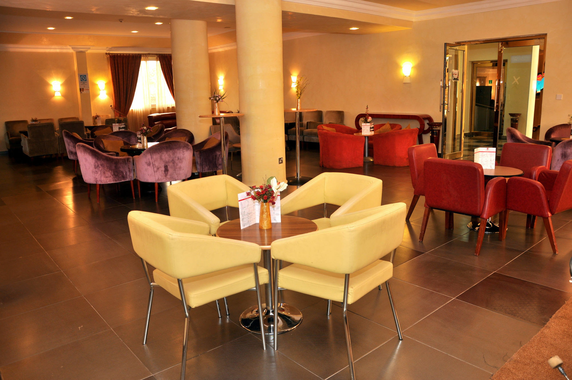 Chelsea Hotel Abuja Exterior foto