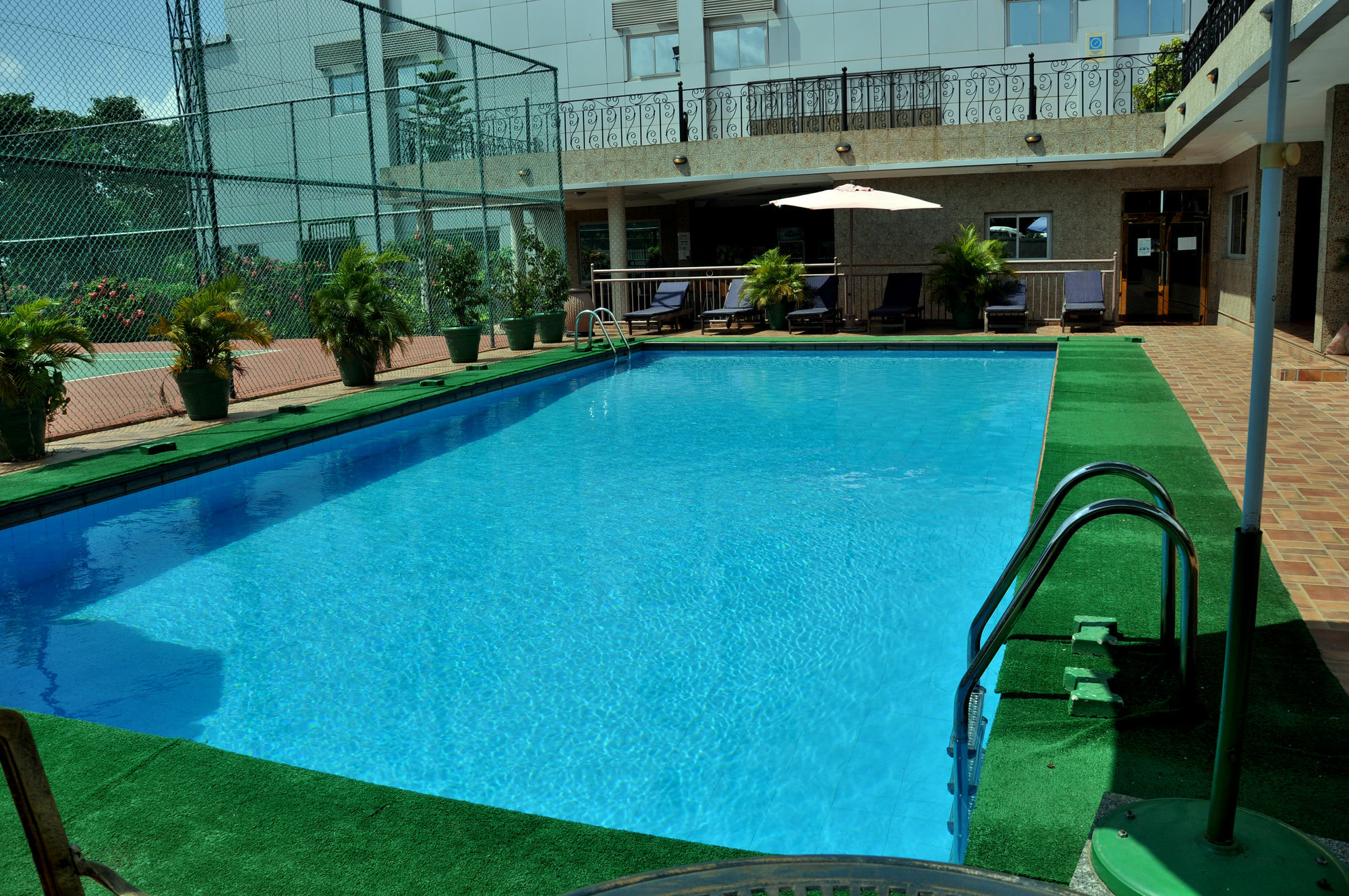 Chelsea Hotel Abuja Exterior foto